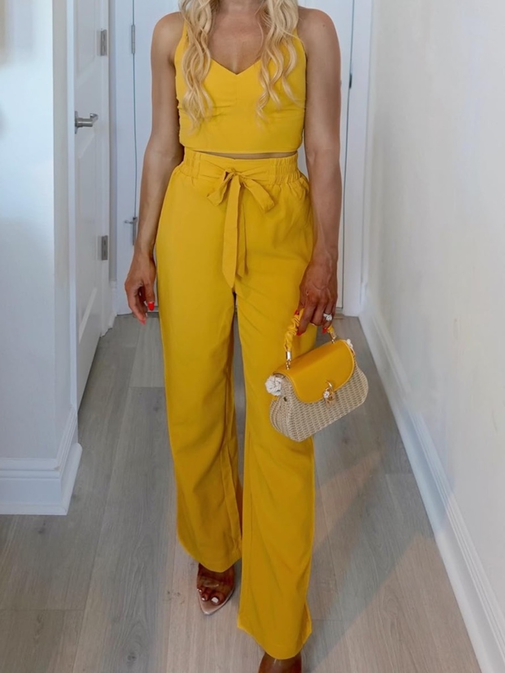 High-Waist Wide Leg Pants Set - Yellow- SMALL - Picture 2 of 7